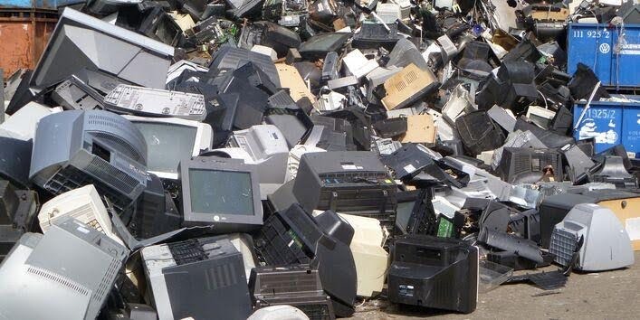 Best Buyers for Laptop Scrap and E-Waste in Dubai